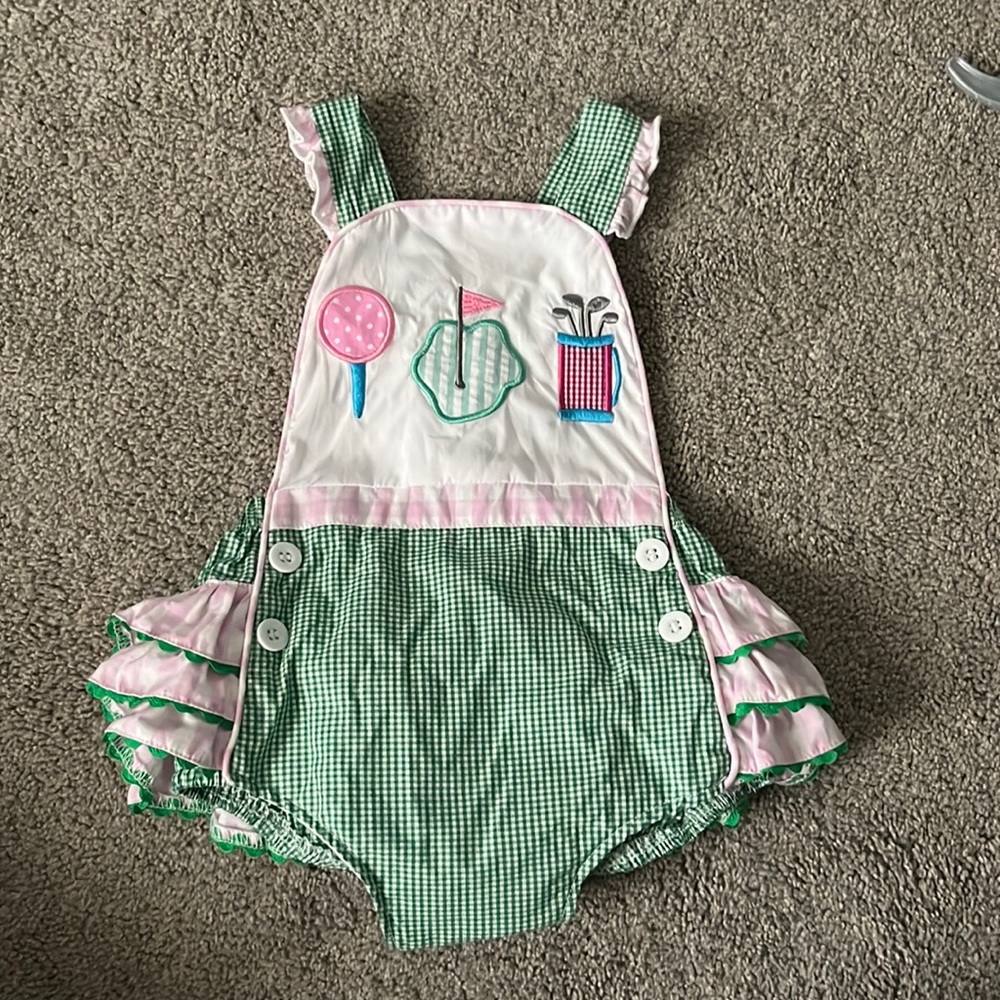 Seven Lantern Lane Golf Bubble 12 Months
